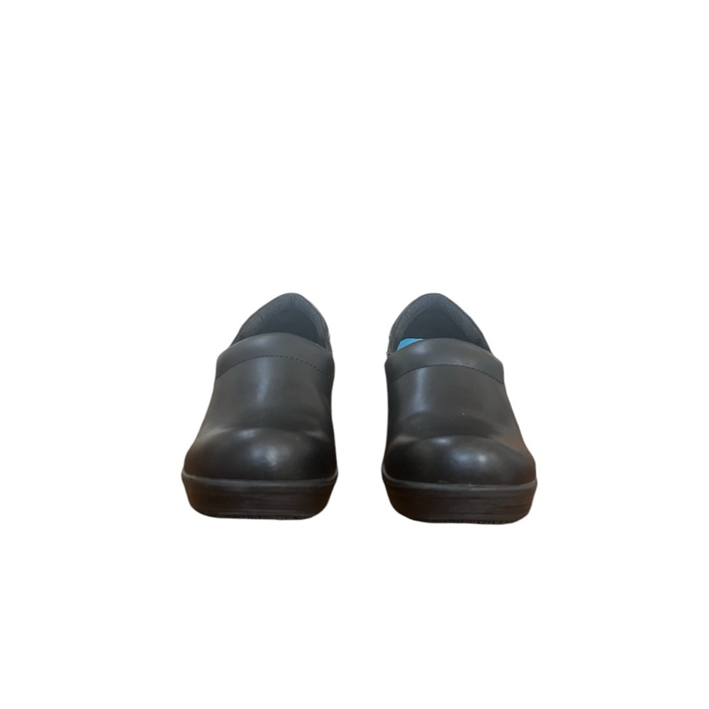 DR. SCHOLL’S SLIP RESISTANT BLACK LEATHER WORK CLOG! - Picture 2 of 4